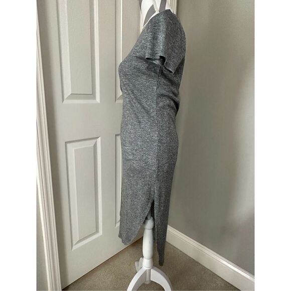 Lover Fire sporty dress - Picture 2 of 9